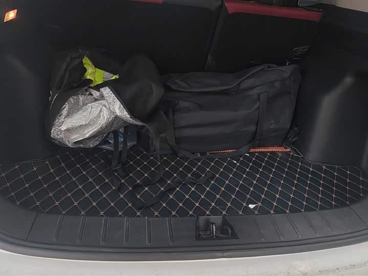 Photo 4 - Geely Coolray