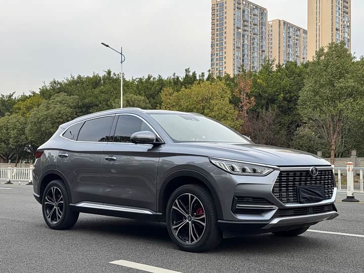 Фото 3 - BYD Song Plus