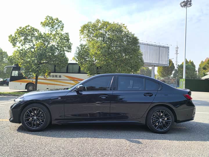 Фото 9 - BMW 3 Series