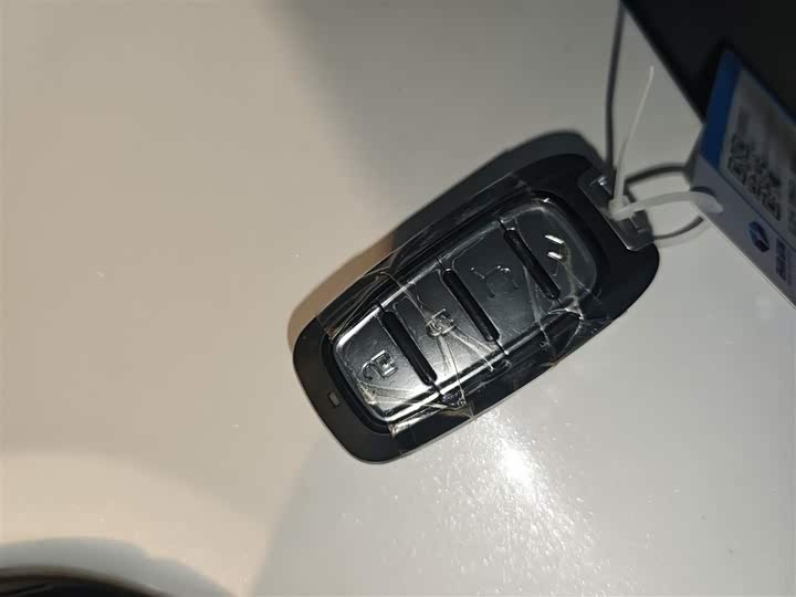 Фото 9 - Changan CS75