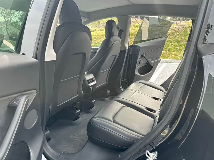 Фото 5 - Tesla Model Y