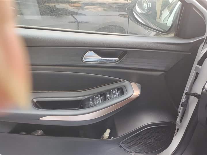 Фото 7 - Chery Omoda S5 (Arrizo 5 Plus)