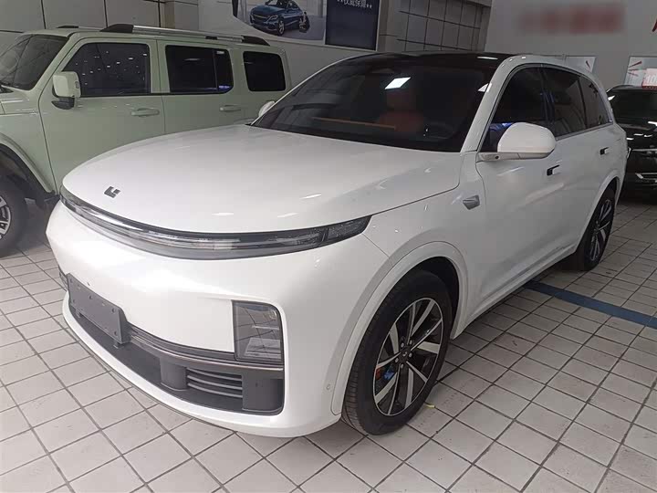 Фото 2 - LiXiang L7