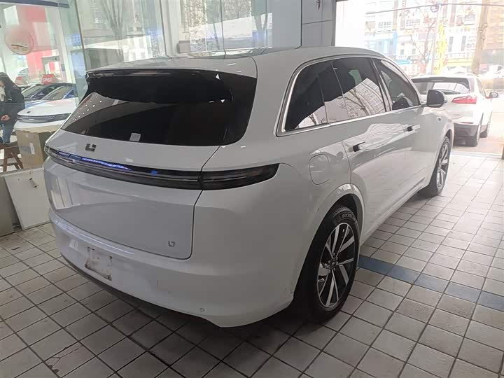 Фото 7 - LiXiang L7