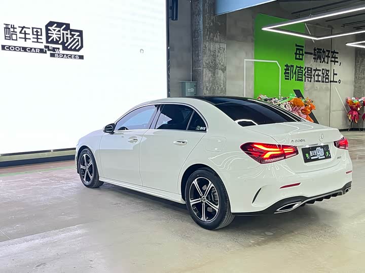 Фото 6 - Mercedes-Benz A-Class
