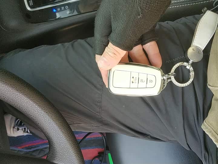 Фото 9 - Toyota Corolla