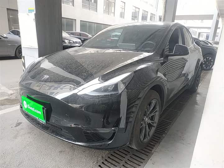 Фото 2 - Tesla Model Y