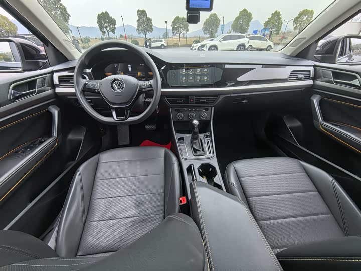 Фото 5 - Volkswagen Lavida
