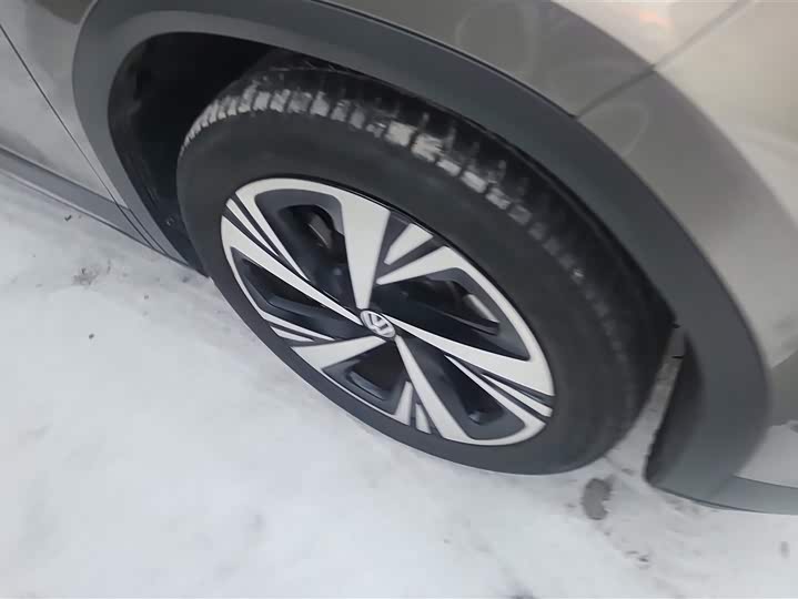 Фото 6 - Volkswagen ID.6 Crozz