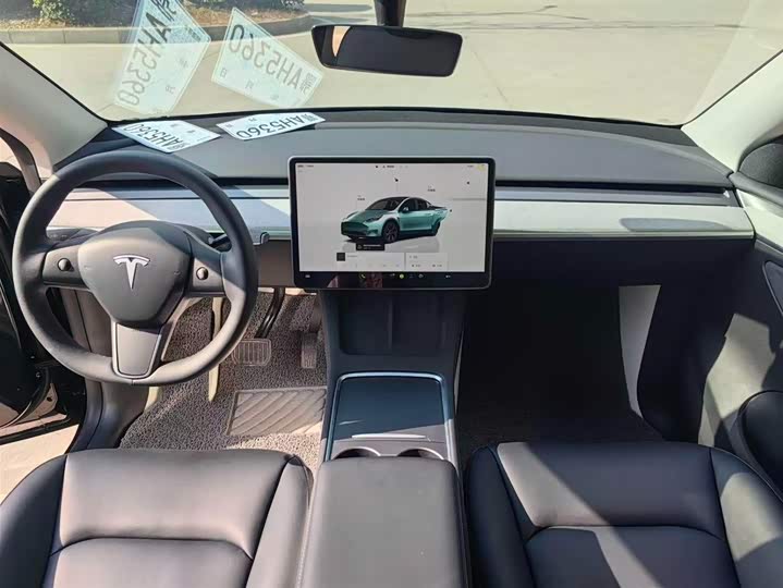 Фото 9 - Tesla Model Y