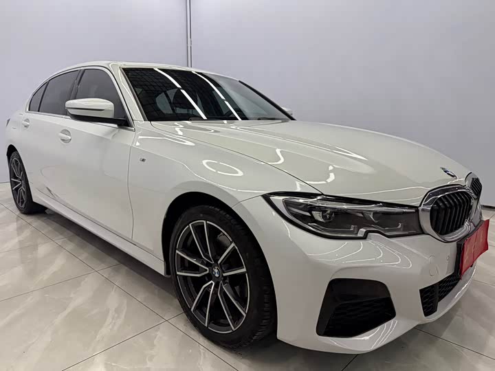 Фото 3 - BMW 3 Series