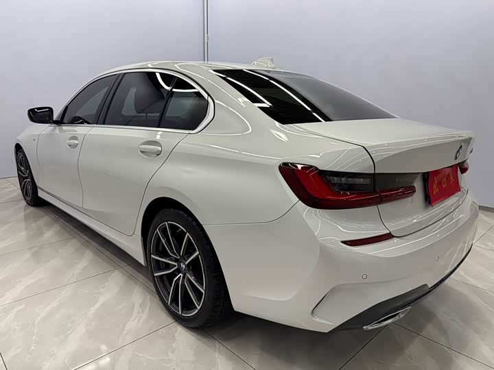 Фото 6 - BMW 3 Series