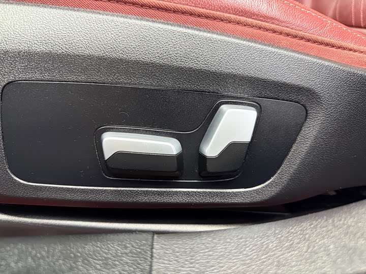 Фото 8 - BMW 3 Series