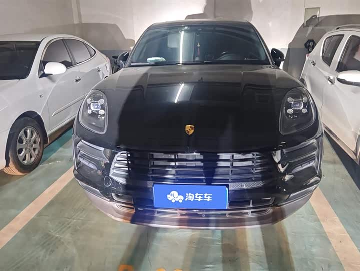 Фото 2 - Porsche Macan