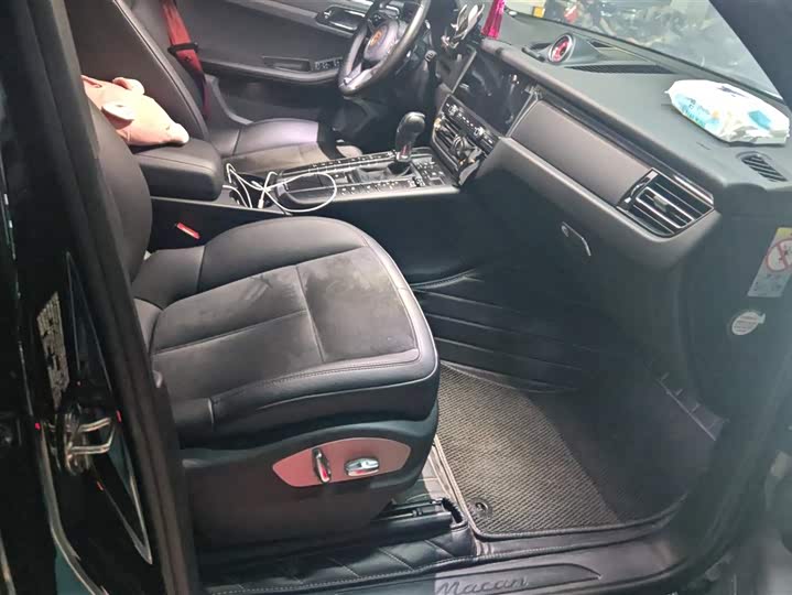 Фото 8 - Porsche Macan