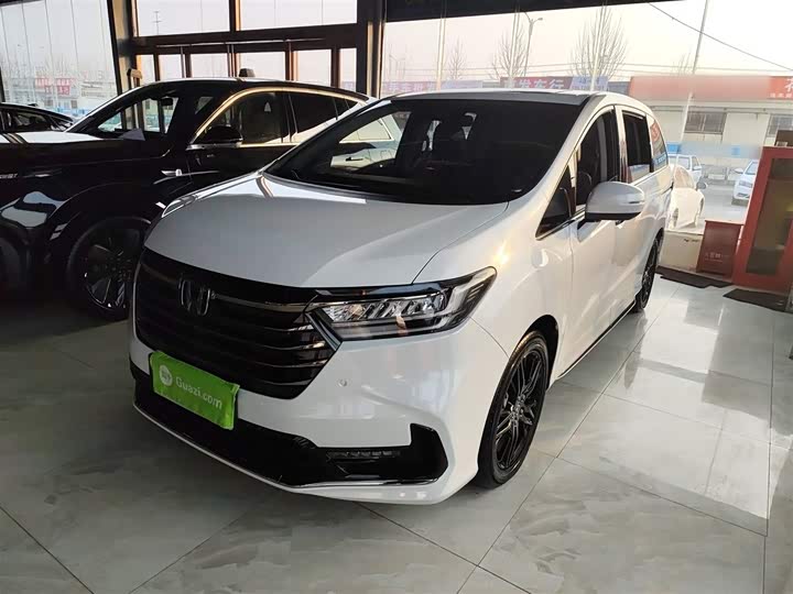 Фото 1 - Honda Odyssey