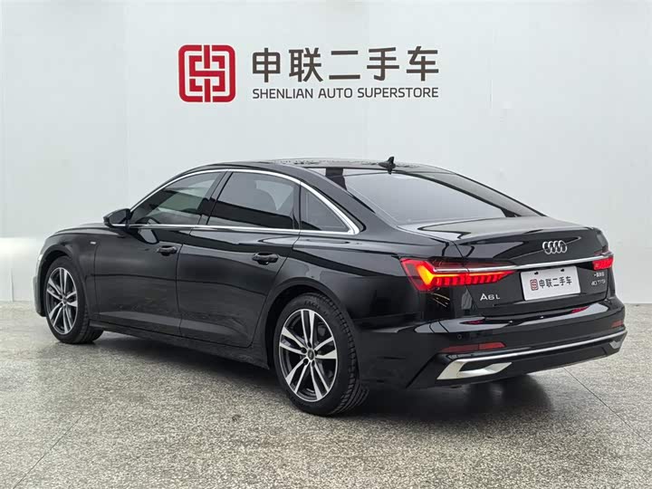 Фото 2 - Audi A6L