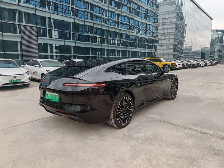 Фото 4 - Avatr 12