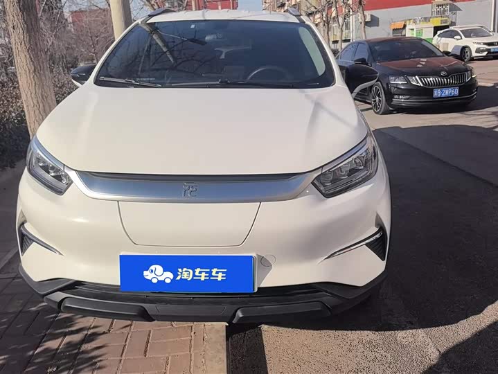 Фото 2 - BYD Yuan Pro