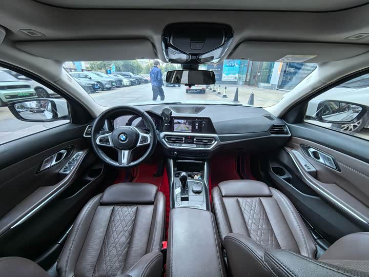 Фото 4 - BMW 3 Series