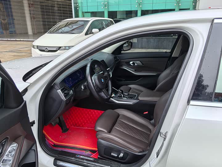 Фото 5 - BMW 3 Series