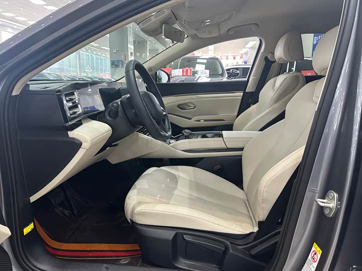 Фото 5 - BYD Qin L