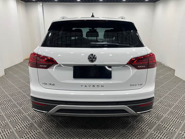 Фото 8 - Volkswagen Tayron