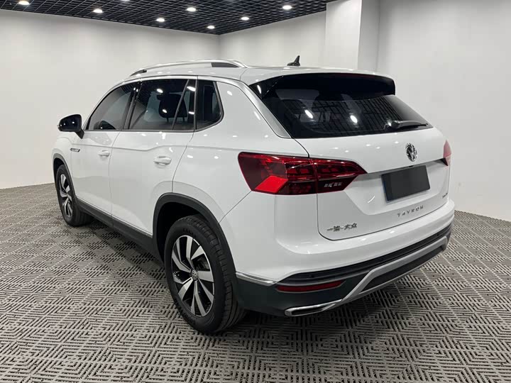 Фото 9 - Volkswagen Tayron