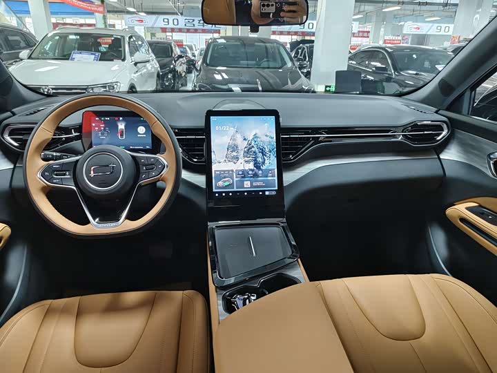 Фото 9 - Bestune 07