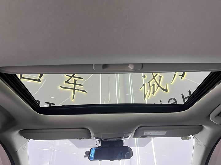 Фото 5 - Toyota Corolla