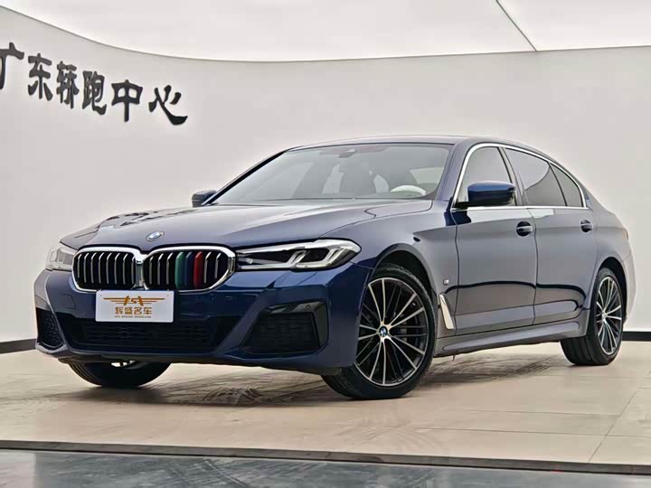 Фото 1 - BMW 5 Series