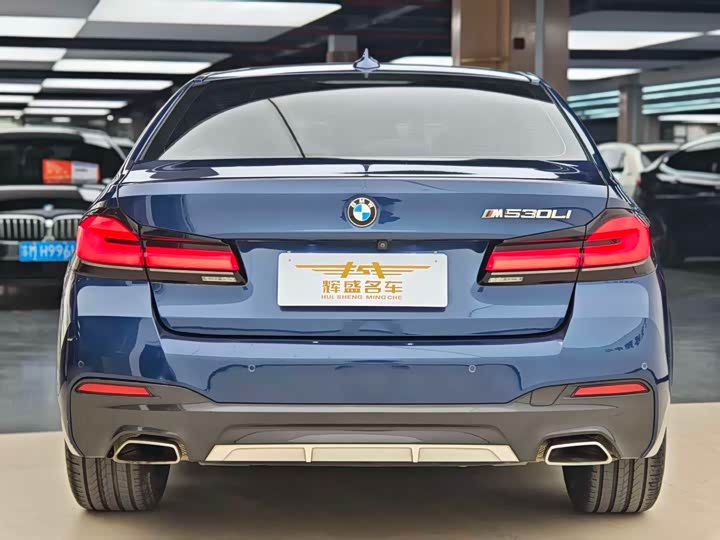 Фото 3 - BMW 5 Series