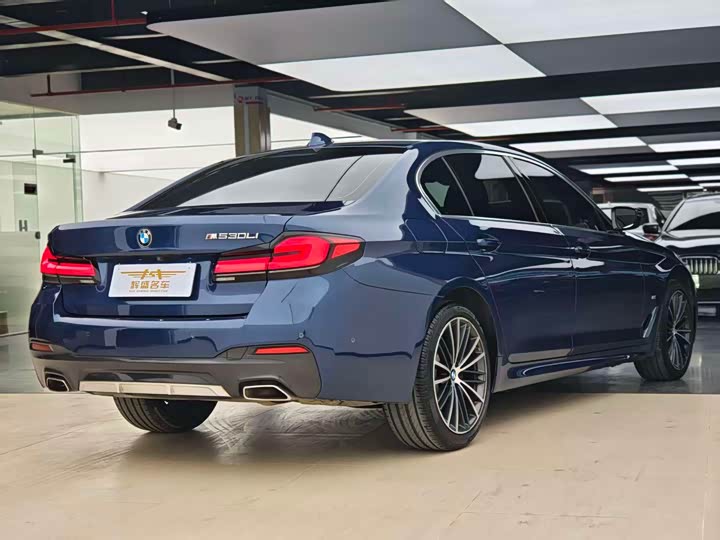 Фото 4 - BMW 5 Series