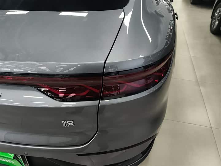 Фото 8 - BYD Han