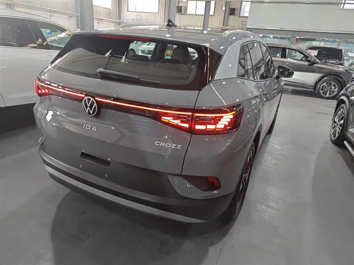 Фото 7 - Volkswagen ID.4 Crozz