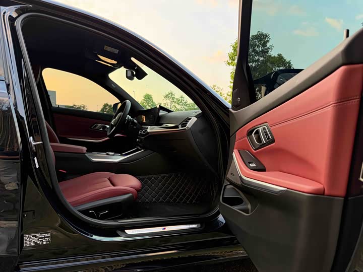 Фото 7 - BMW 3 Series