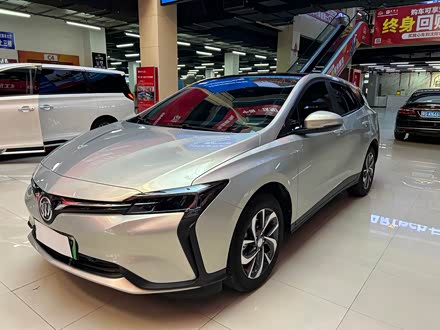 Фото 1 - Buick Velite 6