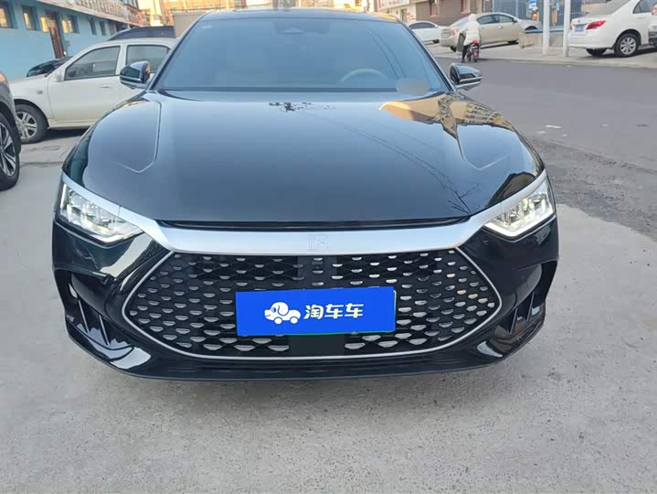 Фото 2 - BYD Han