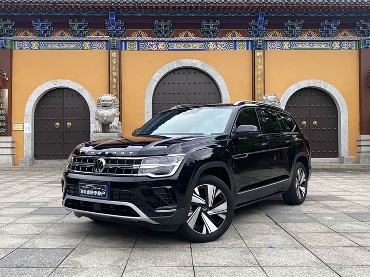 Фото 1 - Volkswagen Teramont X