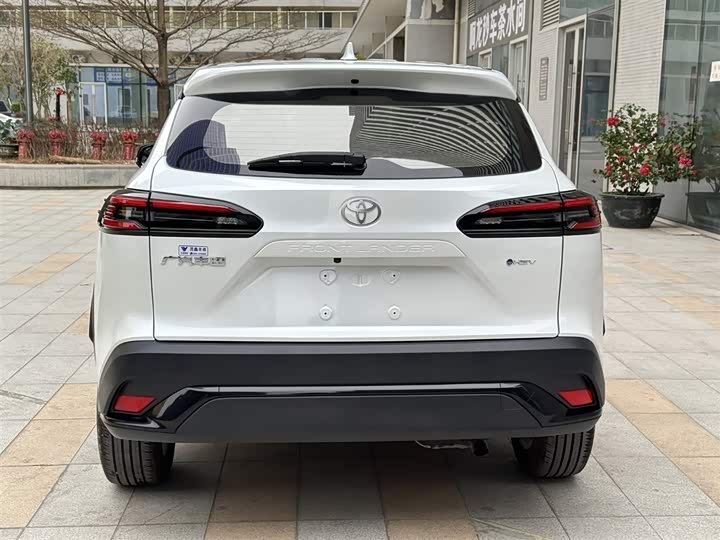 Фото 8 - Toyota Frontlander