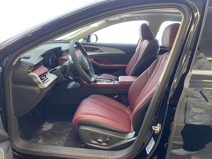 Фото 6 - Hongqi H5 Hybrid