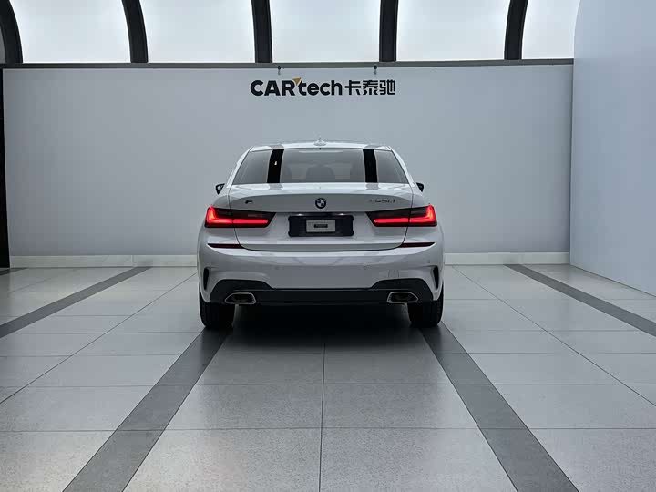 Фото 3 - BMW 3 Series