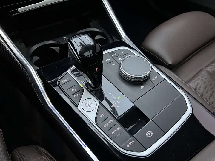 Фото 9 - BMW 3 Series