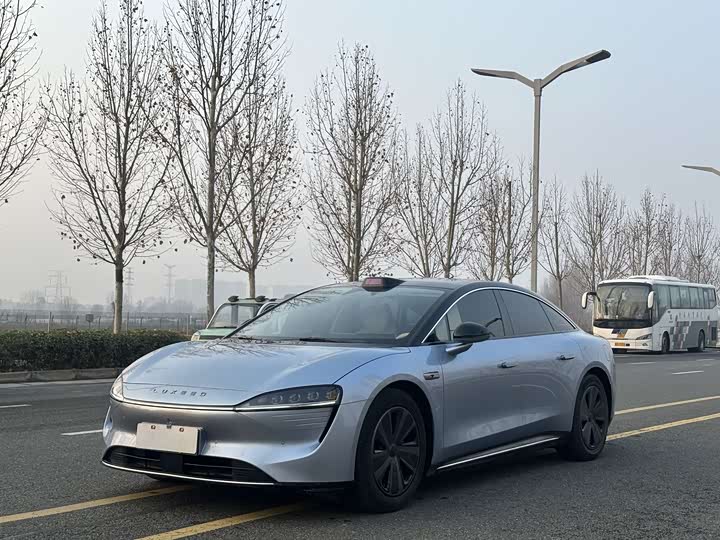 Фото 1 - Luxeed S7