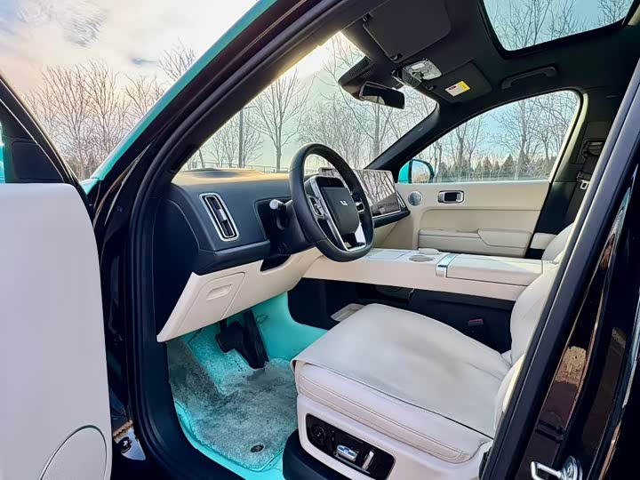 Фото 7 - LiXiang L8