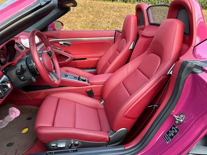 Фото 8 - Porsche 718