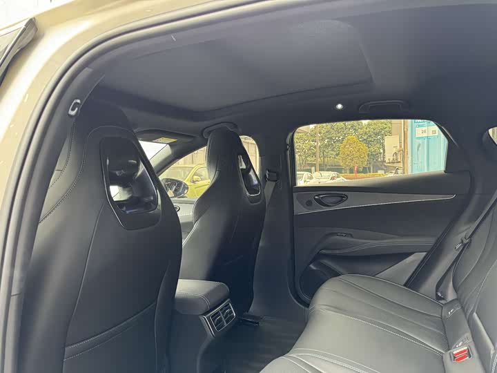 Фото 8 - BYD Seal 06 Hybrid/EV