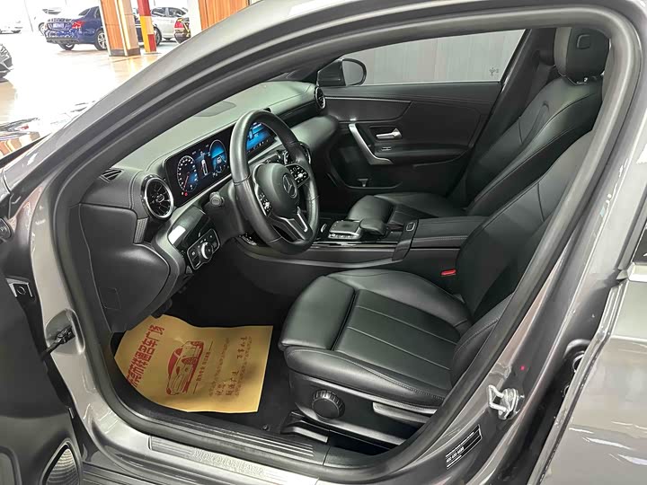 Фото 3 - Mercedes-Benz A-Class