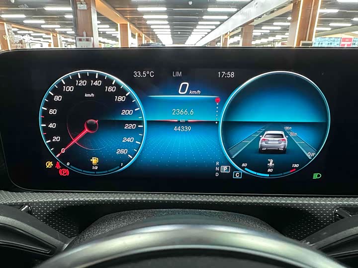 Фото 5 - Mercedes-Benz A-Class