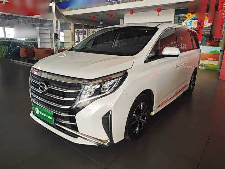 Фото 1 - GAC Trumpchi M8